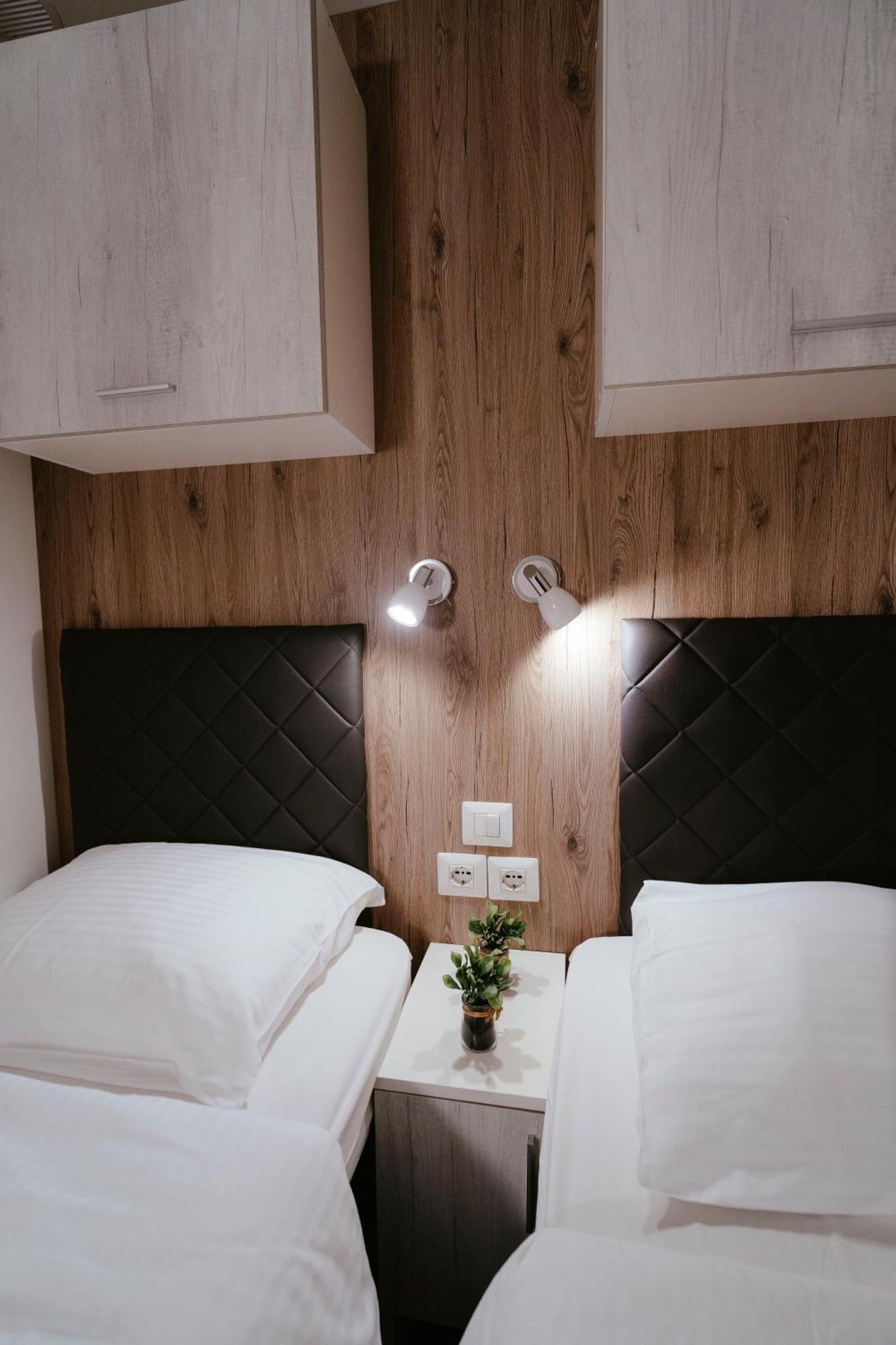 Mobile Home Amelie ดราเก ภายนอก รูปภาพ