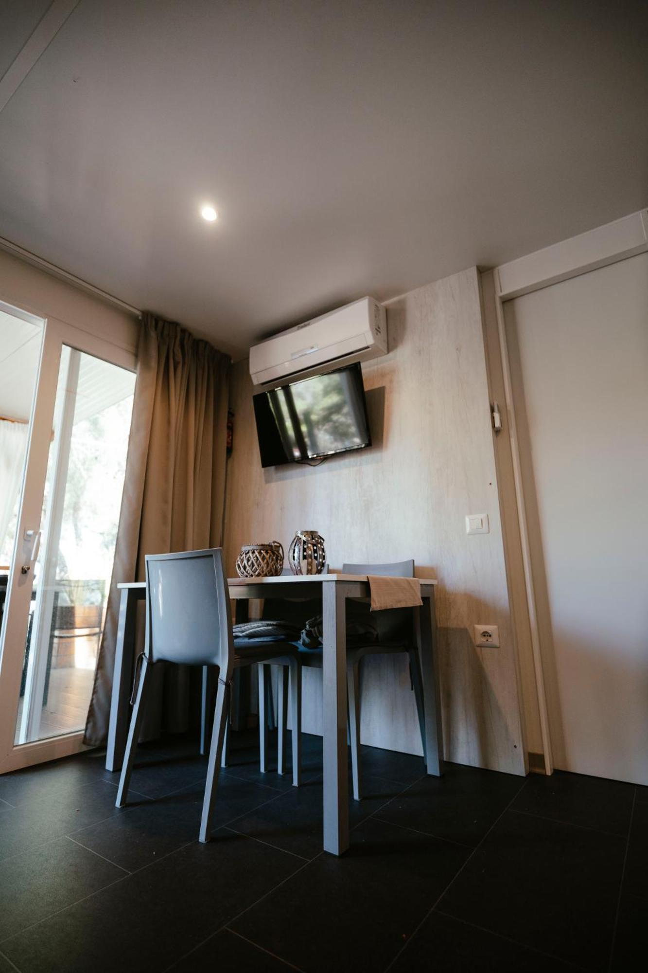 Mobile Home Amelie ดราเก ภายนอก รูปภาพ